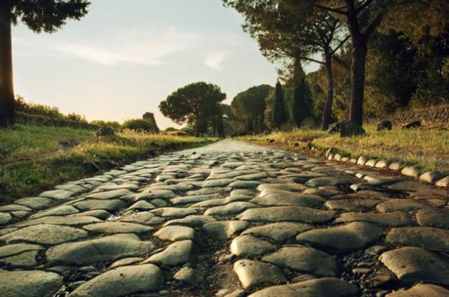 Las Calzadas Romanas y el Camino de Santiago