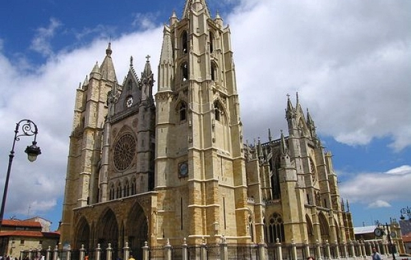 CF22 - Mansilla de las Mulas - León - 18,4 km
