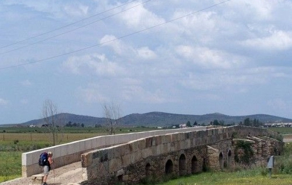 VP10 - Alcuéscar - Valdesalor - 25,7 km